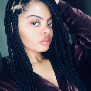 Meet your Posher, Tonae